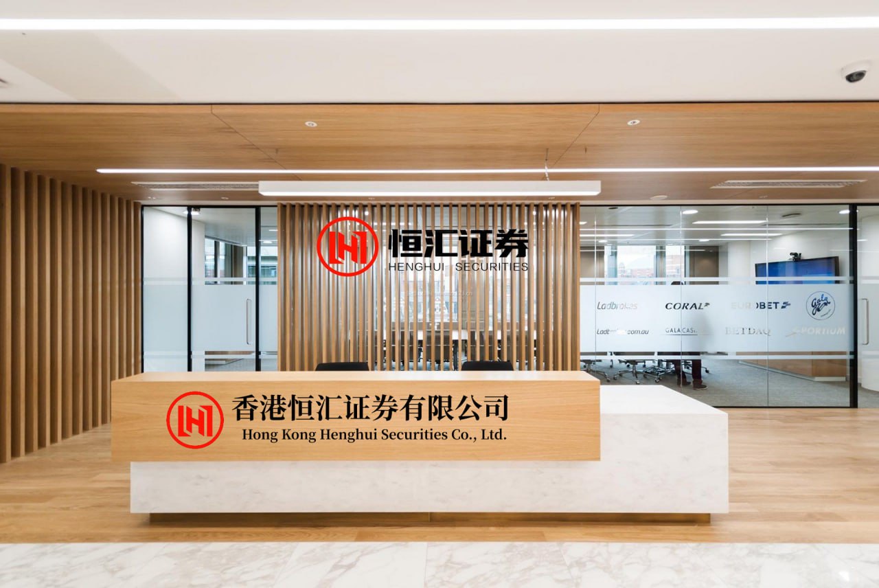 人人配 9月14日香港周生生黄金价格40360港币两